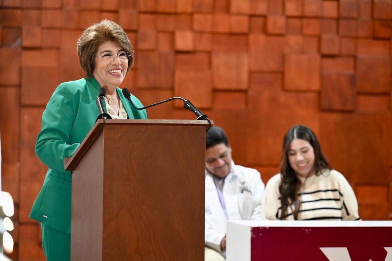 Trabajos de bacheo en calles de Veracruz para reparar vialidades dañadas